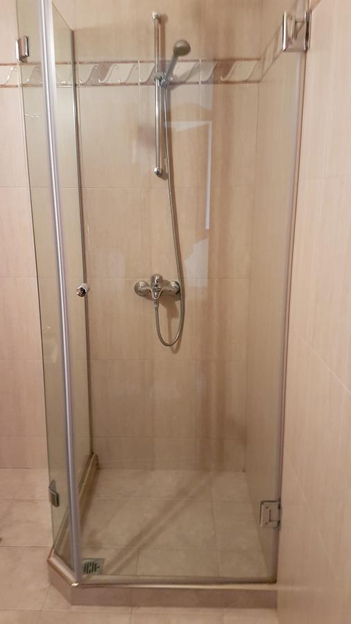 Tashevi Apartments Pomorie Eksteriør bilde
